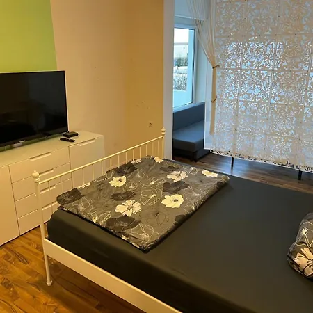 Apartment Zentrale Mit Hinterhof Parkplatz Grossen Balkon Osnabrueck